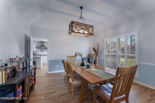 Building Photo - 4340 Blue Heron Dr