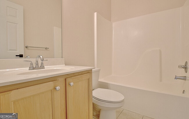 Building Photo - 110 Freeman Forest Dr