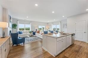 Building Photo - 5161 Sidney Sq Dr