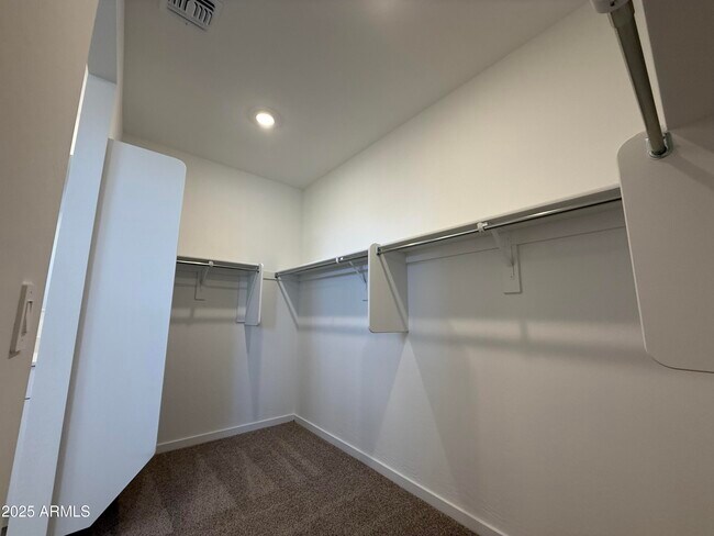 Building Photo - 4166 W Lisa Ln