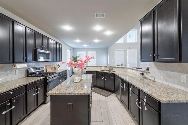 Building Photo - 4519 Hronas Dr