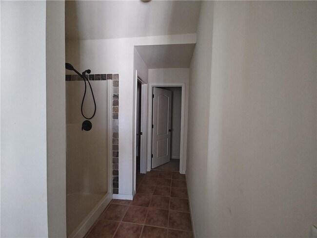 Building Photo - 1959 Appaloosa Mill Cir NE