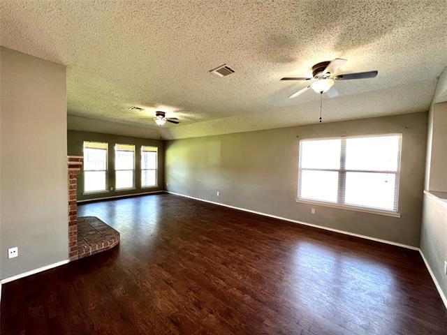 Building Photo - 9900 Tyler Dr