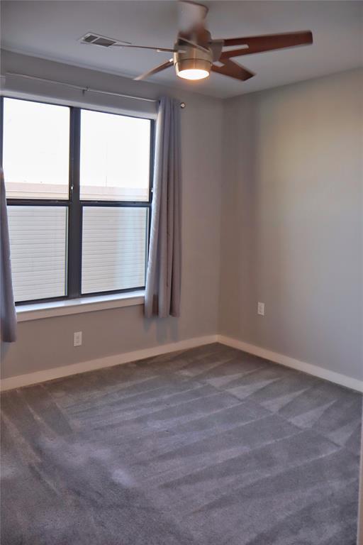 Building Photo - 810 S Rock St