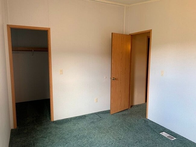 Building Photo - 3 Bed, 2 Bath Home in Lower Stillwater Valley