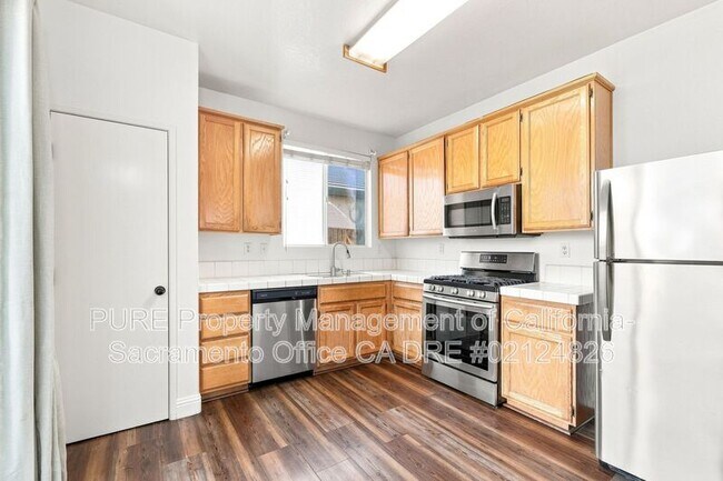 Building Photo - 8742 Weeping Birch Ln