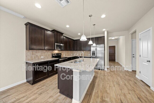 Building Photo - 13207 Frio Parke