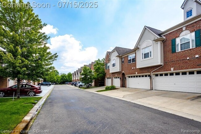 Building Photo - 39660 Rockcrest Ln