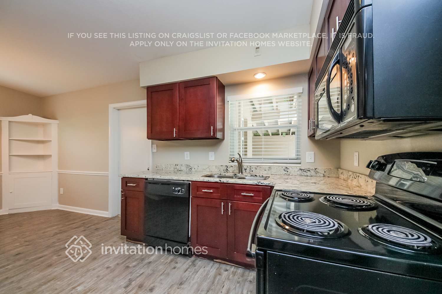 Building Photo - 1790 Viburnum Ln