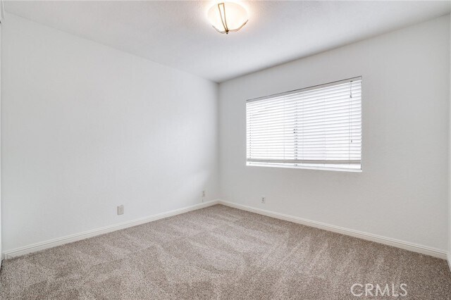 Building Photo - 8602 Doremere Dr