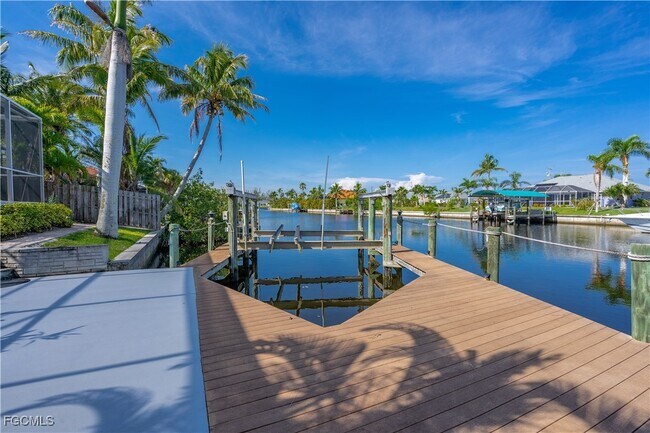 Building Photo - 2730 NW 42nd Pl