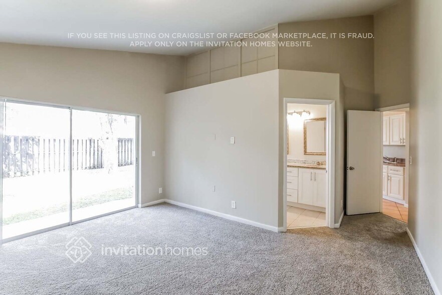 Building Photo - 2855 NW 69th Terrace