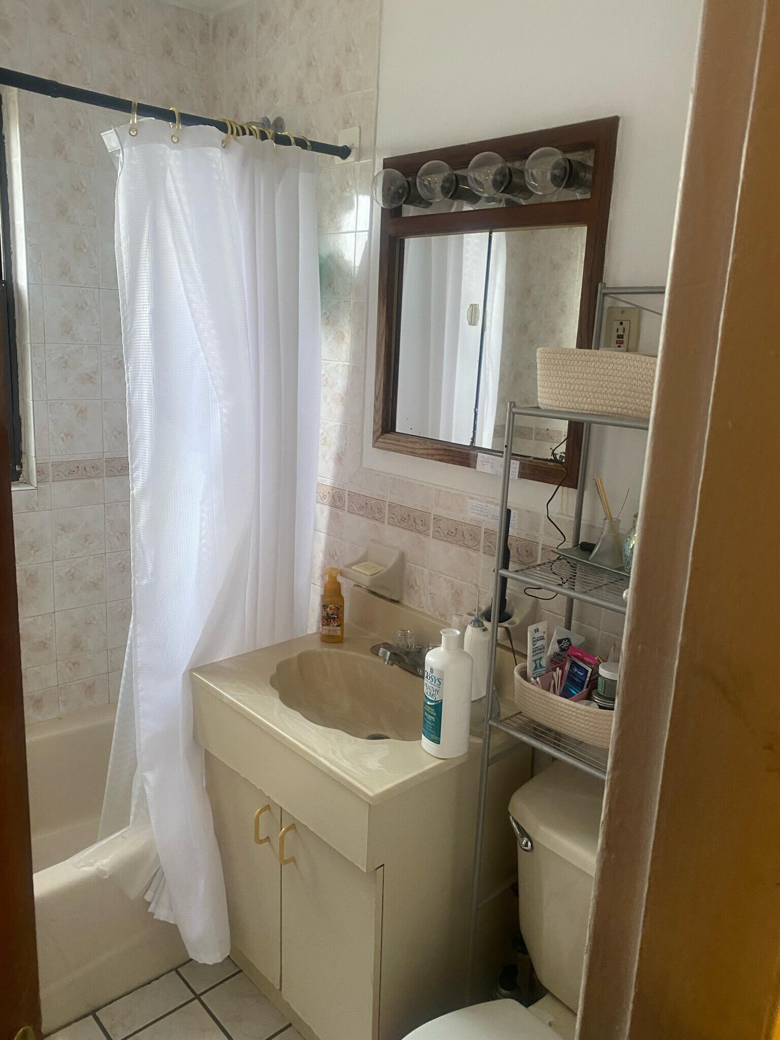 Building Photo - 2067 32nd St