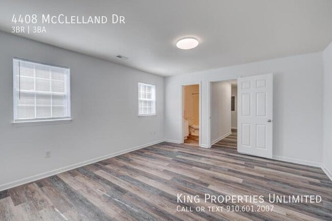 Building Photo - 4408 McClelland Dr