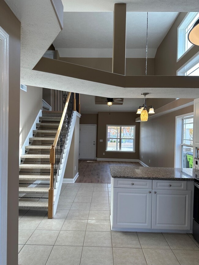 Building Photo - 4230 Arbor Green Way