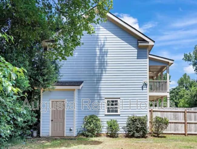 Building Photo - 1708 Verdery St