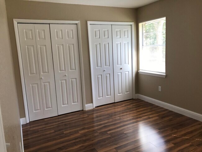 Building Photo - 5438 FL-4