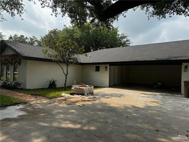 Building Photo - 24 Susan Dr