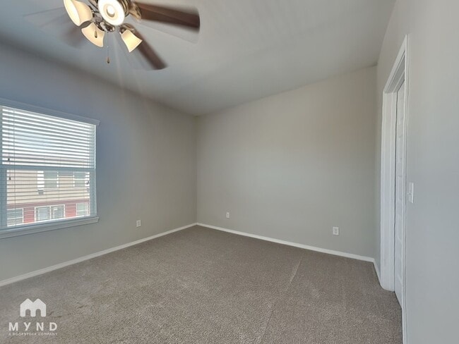 Building Photo - 1746 N Reno Dr