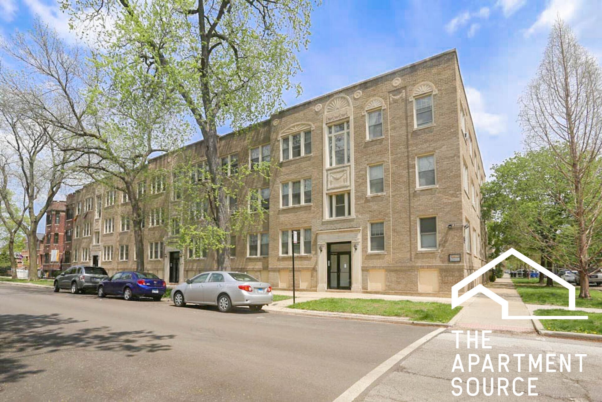 Building Photo - 5107 N Winchester Ave