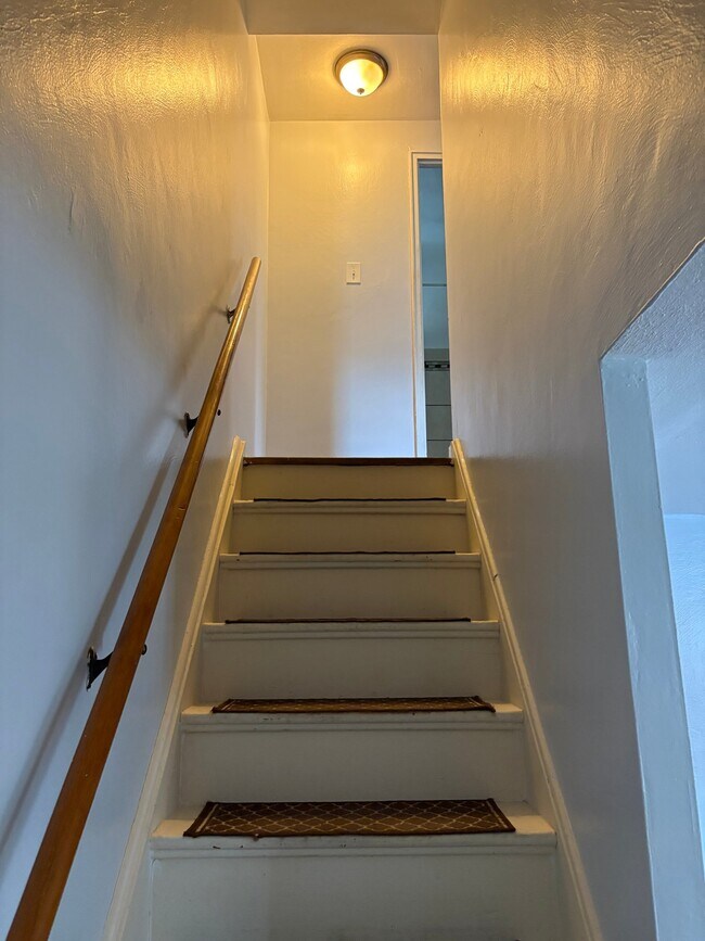 Building Photo - 46 Wenzell Pl