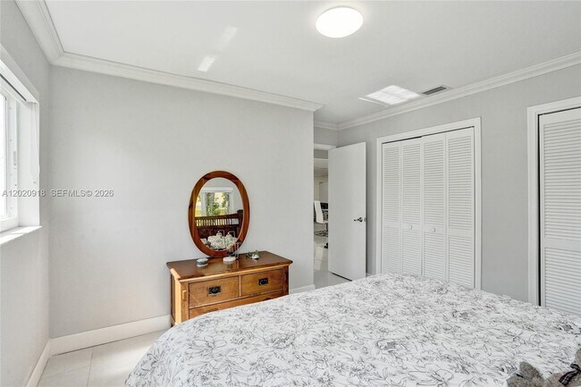 Building Photo - 4662 NW 99th Ave