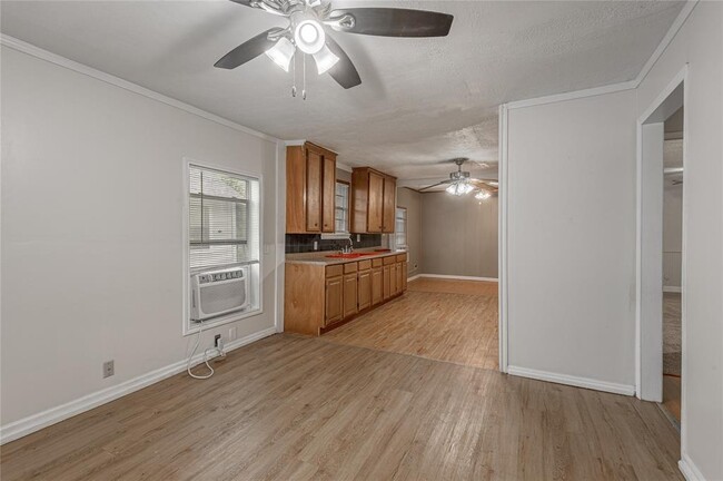 Building Photo - 1326 22nd St