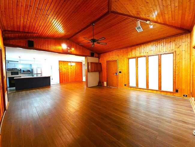 Building Photo - Breathtaking Lake View Retreat with Modern Updates!