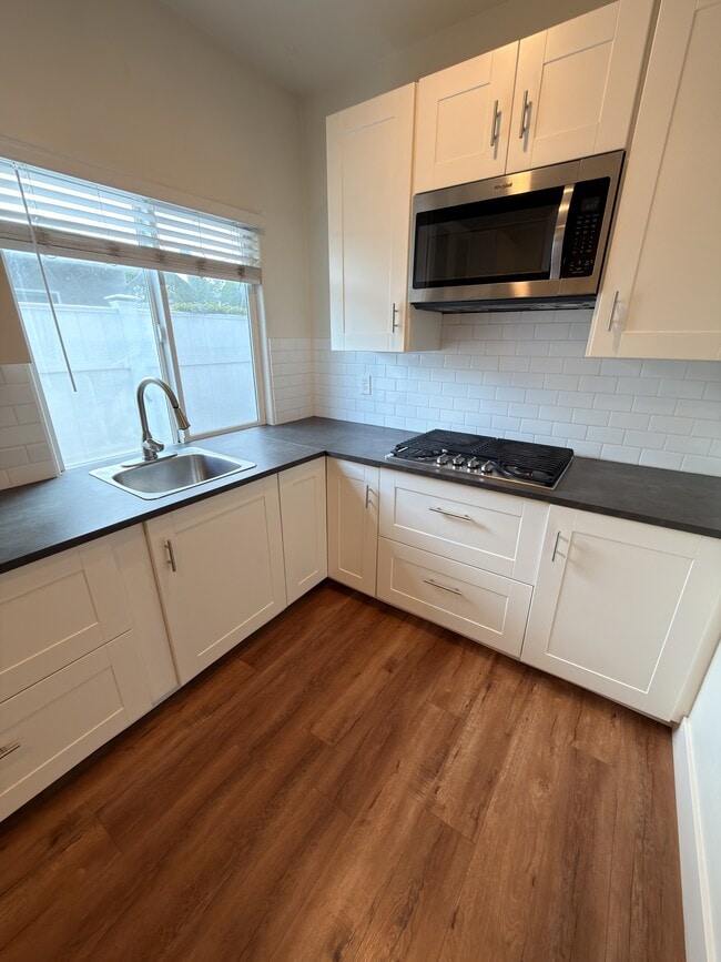 Building Photo - 4572 Onondaga Ave