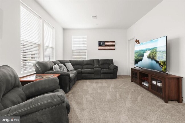 Building Photo - 1624 Aster Ln