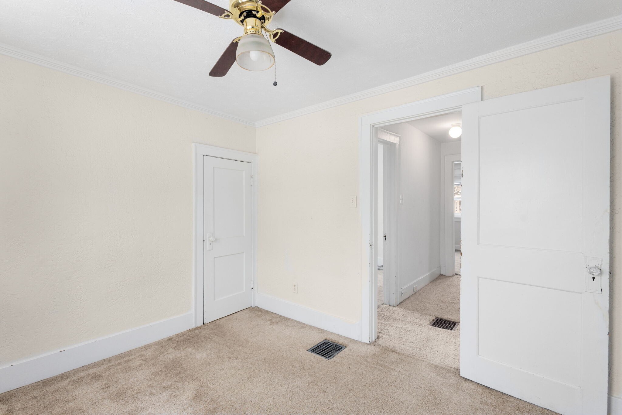 Building Photo - 742 S 23rd St