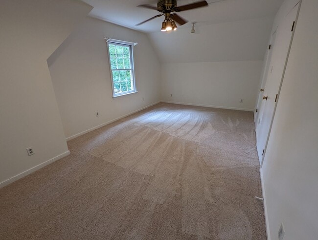 Building Photo - 13606 Velvet Antler Pl