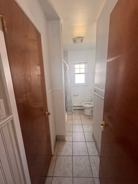 Building Photo - 63 Liberta Dr