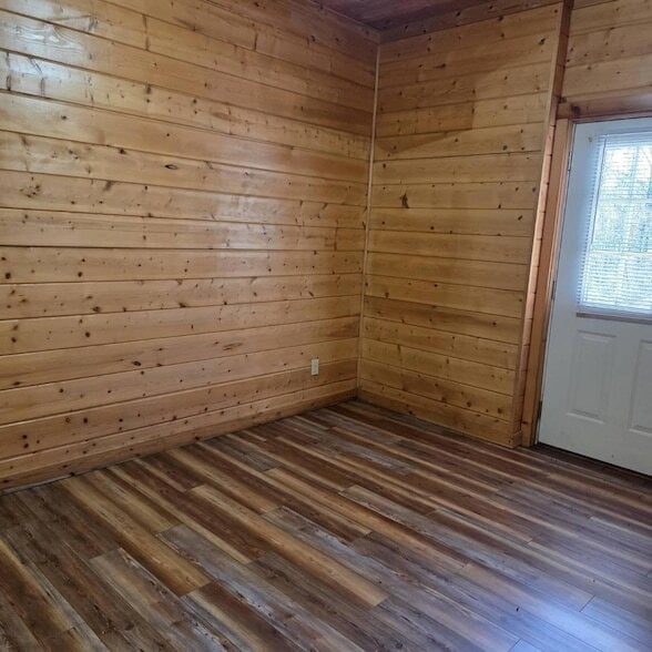 Building Photo - 7749 Mcgur Rd