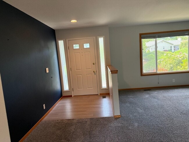 Building Photo - 1416 Scenic Dr