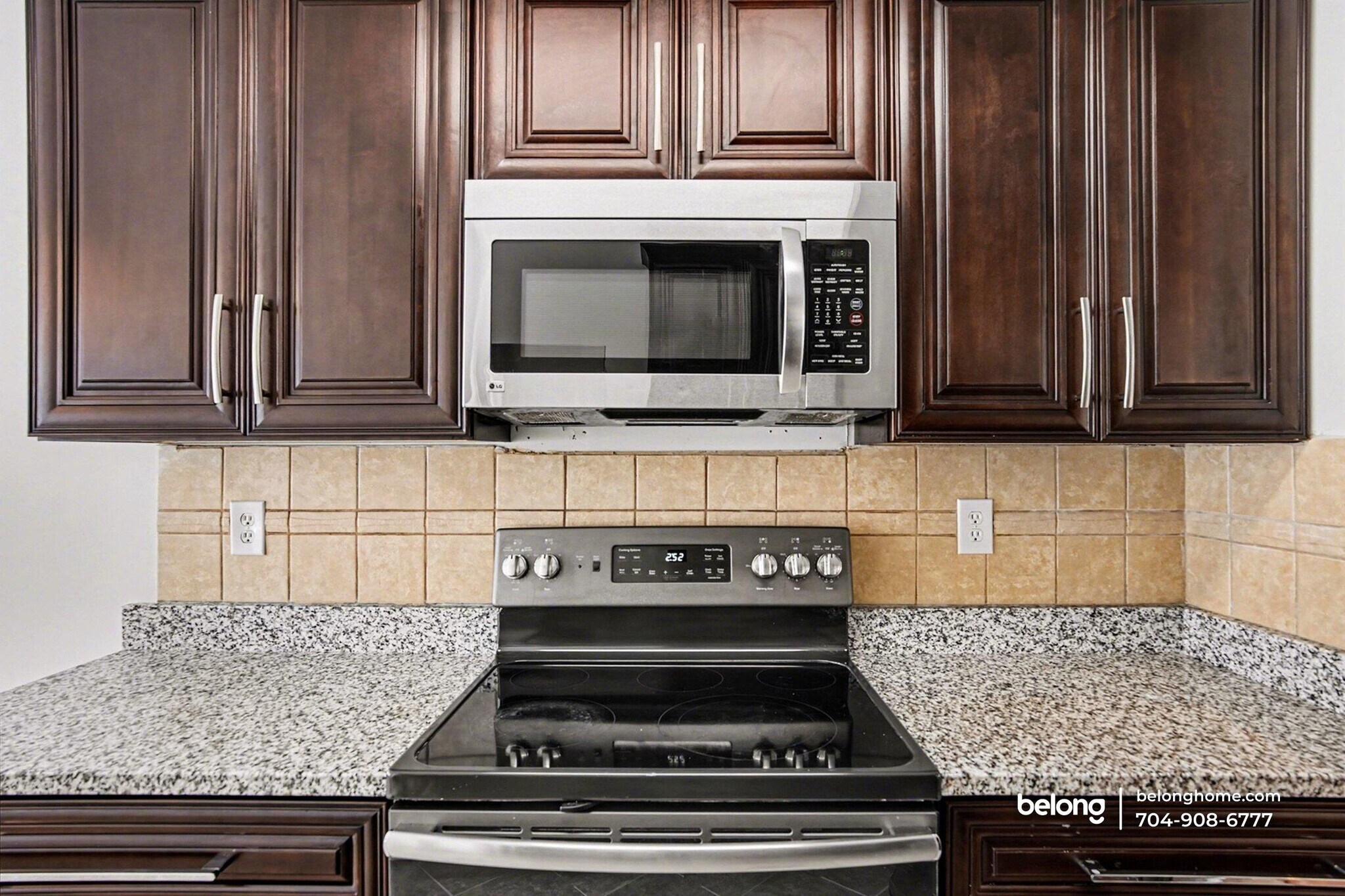 Building Photo - 3123 Glen Robin Ct