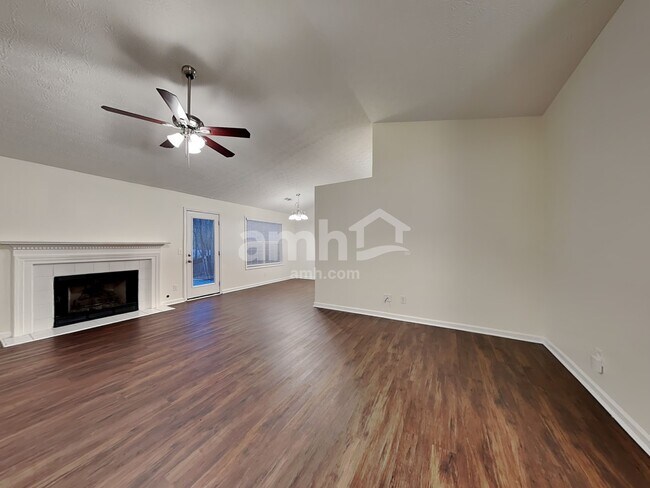 Building Photo - 3471 Erin Glen NW