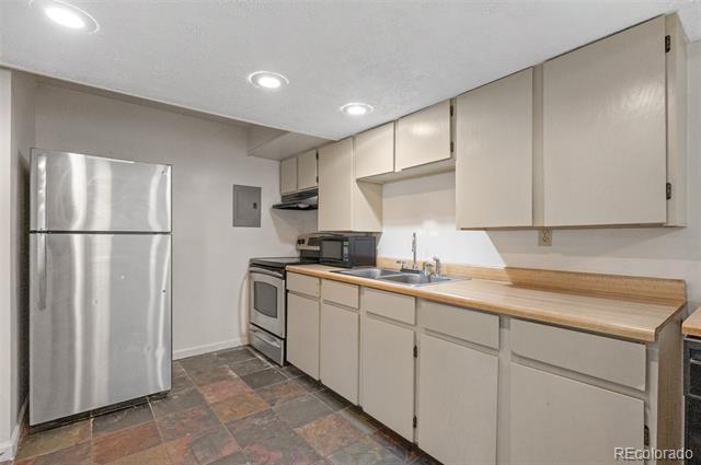 Building Photo - 1776 Jay St