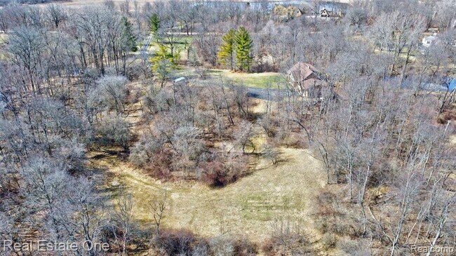 Building Photo - 5307 Metamora Rd