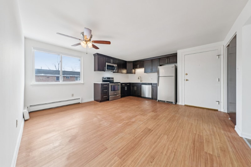 Building Photo - 110 Losson Rd