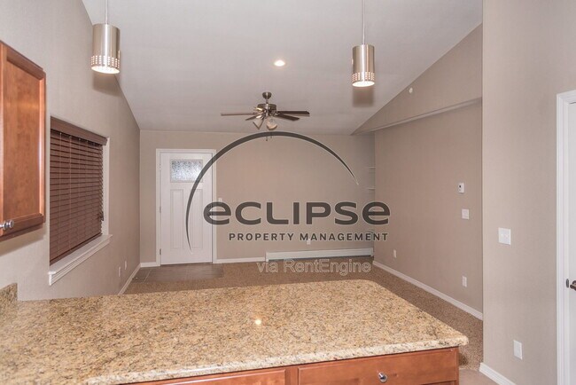 Building Photo - 507 Murphy Dr
