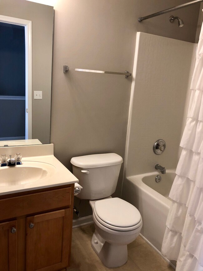 Building Photo - 58 Sikes Cir