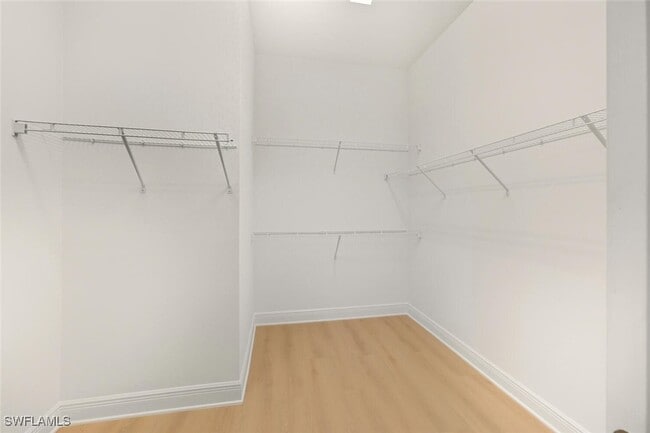 Building Photo - 3576 Pilot Cir