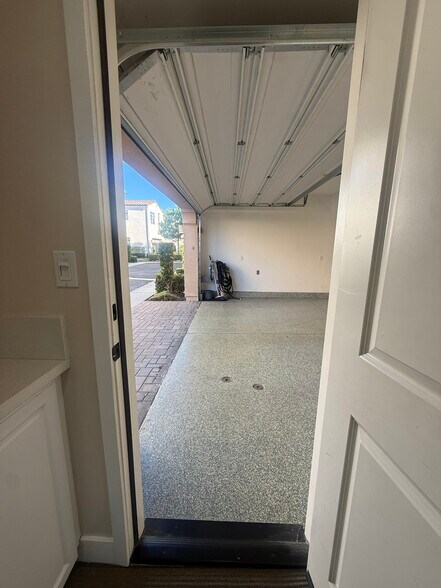 Building Photo - 21725 Bene Dr