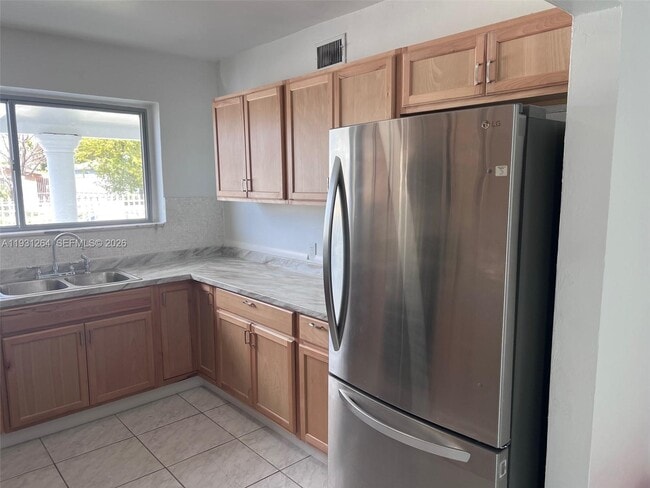 Building Photo - 3090 NW 29th St