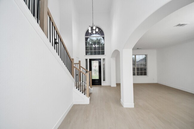 Building Photo - 21214 Lilac Meadows Ln
