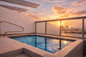 Building Photo - 3250 NE 188th St