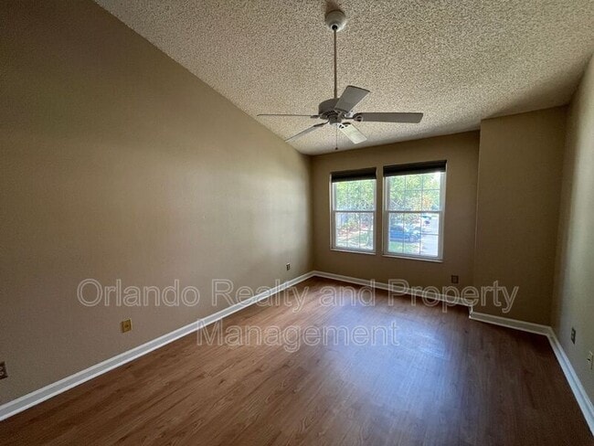 Building Photo - 2644 Lancaster Ct