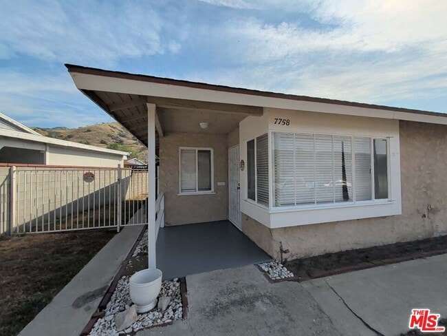 Building Photo - 7758 N Glenoaks Blvd