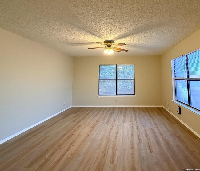 Building Photo - 9202 Roquefort